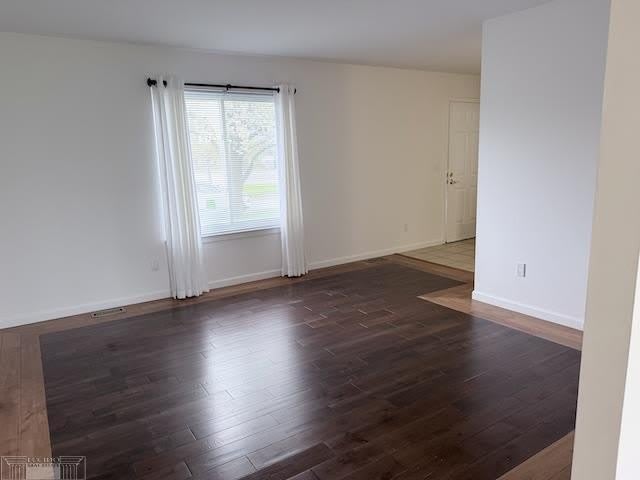 31635 Couchez Street – photo 3