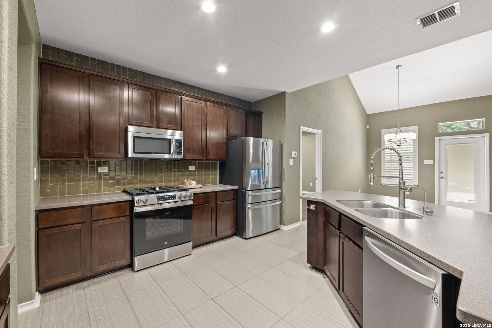1413 Tanager Ct – photo 3