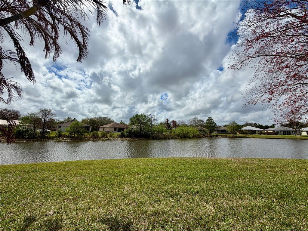 6295 33Rd Manor – photo 3