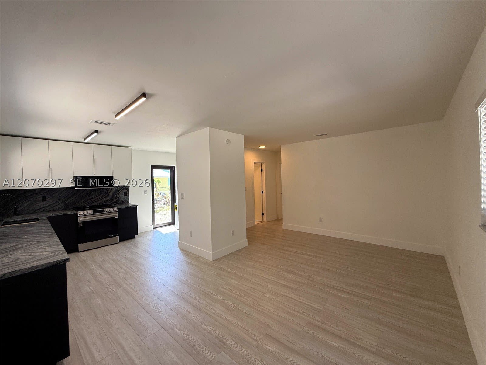 224 Hispanola Rd – photo 3