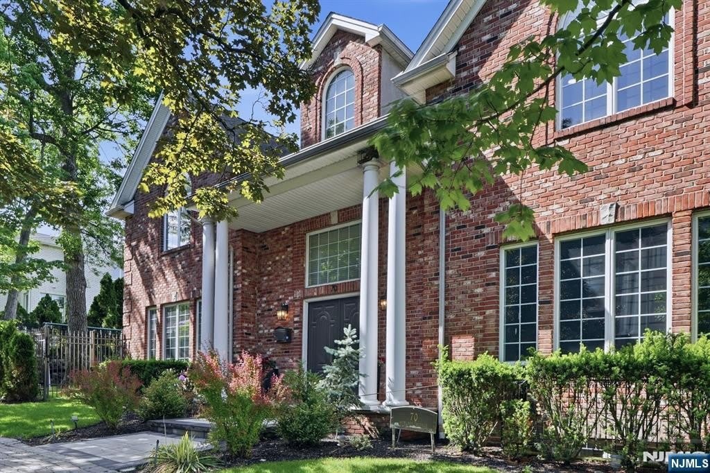 70 Mcelroy Avenue – photo 3