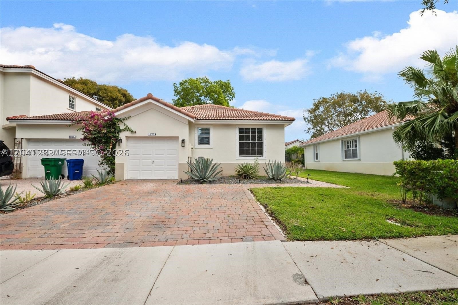 18755 SW 27th Ct – photo 1