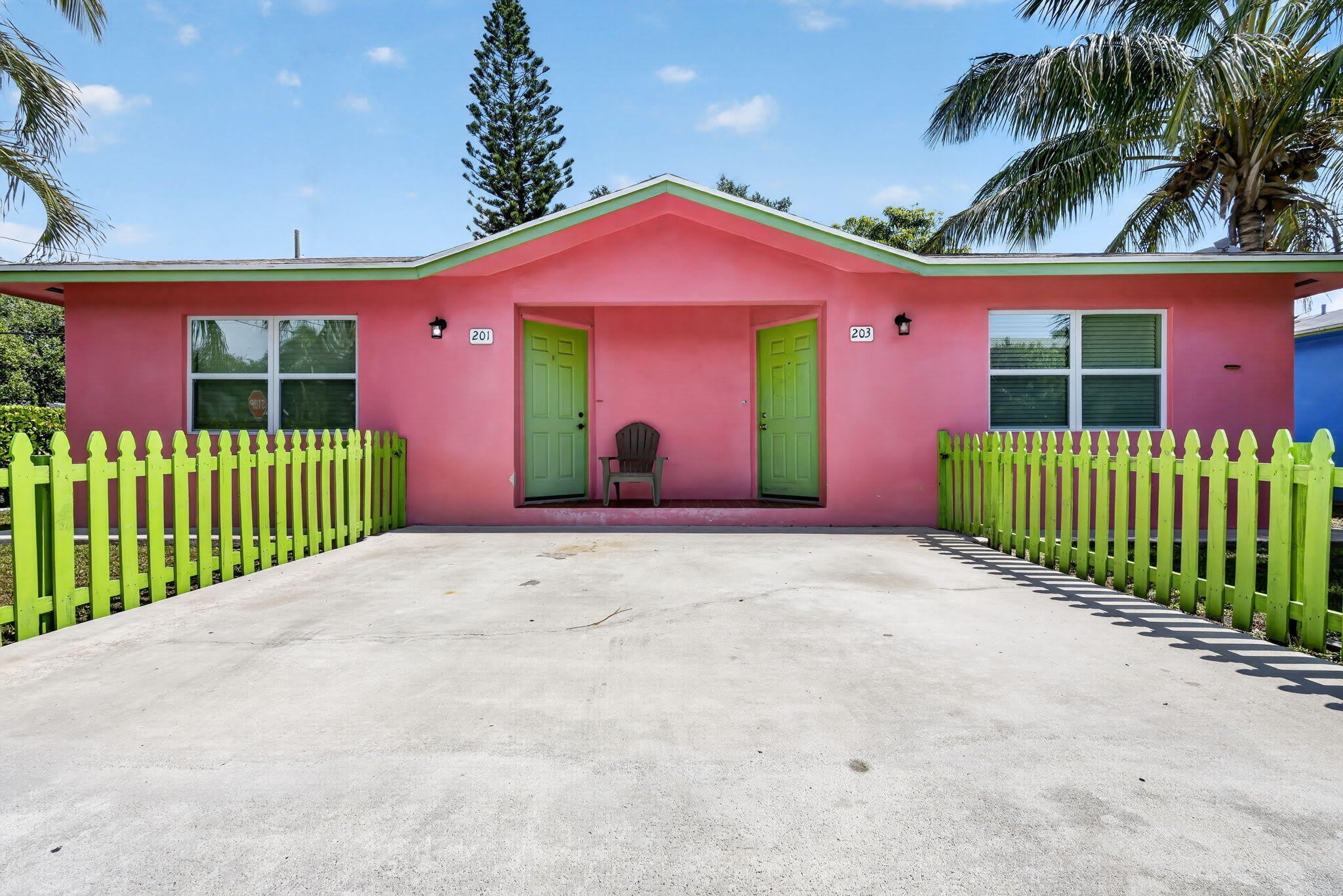 201 Palm Street – photo 1
