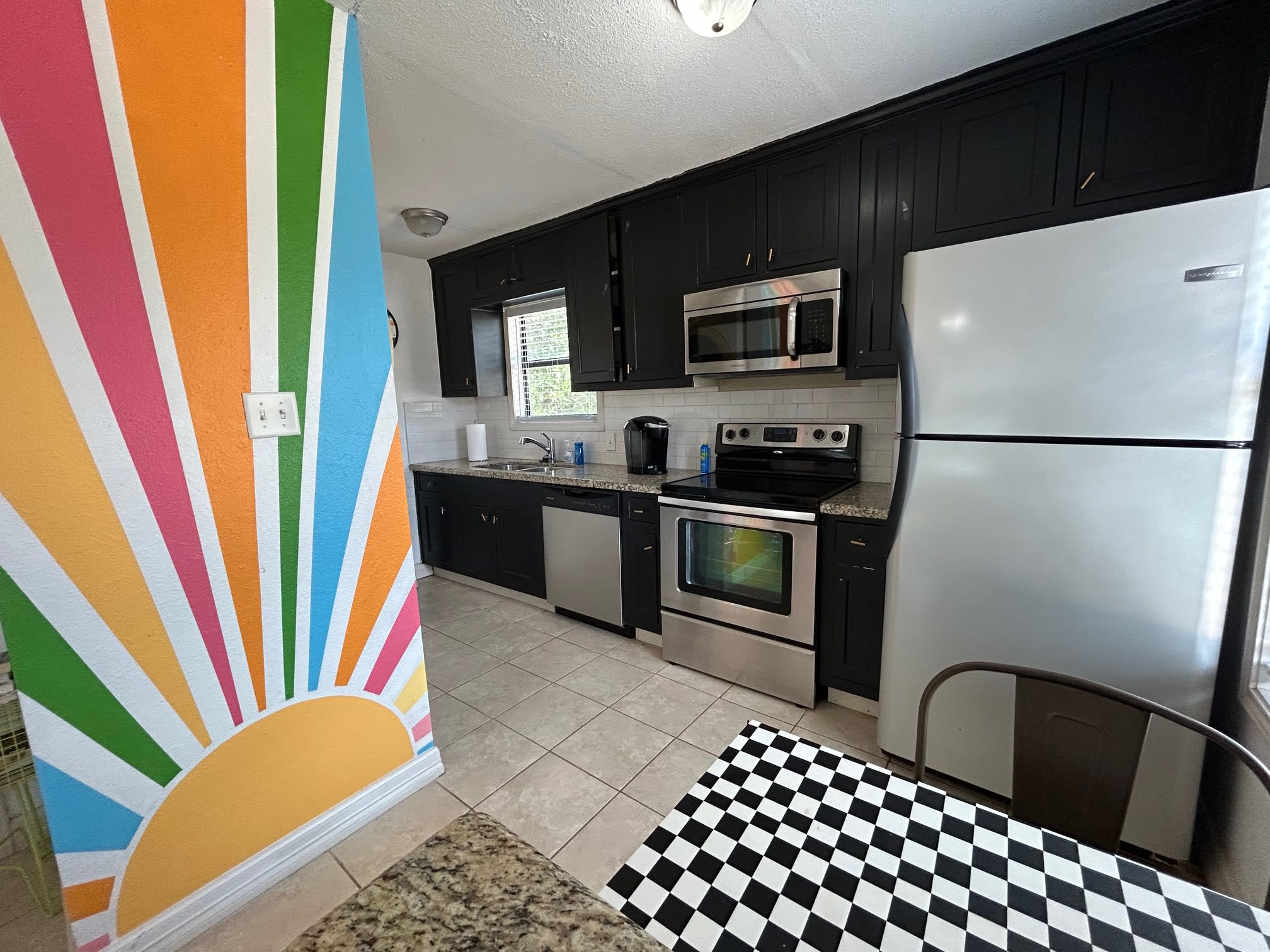 212 Montclair Ave. – photo 4