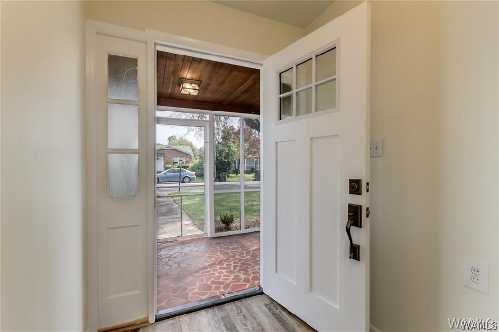1612 2nd Avenue – photo 4