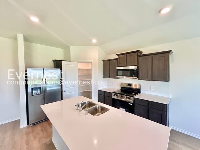 324 Wild Rose Way – photo 2
