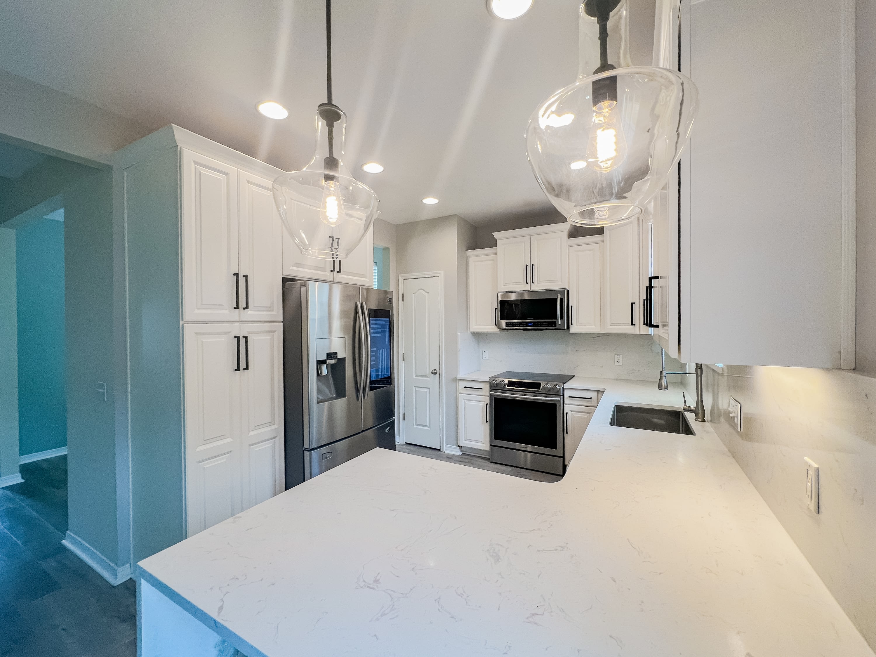 122 Peoria Boulevard – photo 5