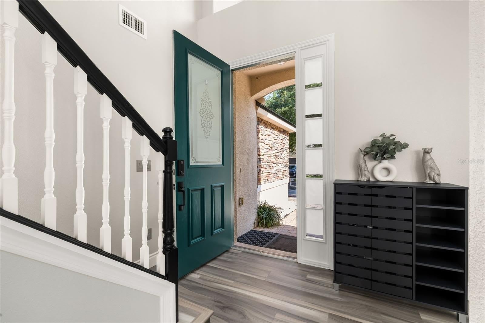 13247 HATHERTON Circle – photo 4