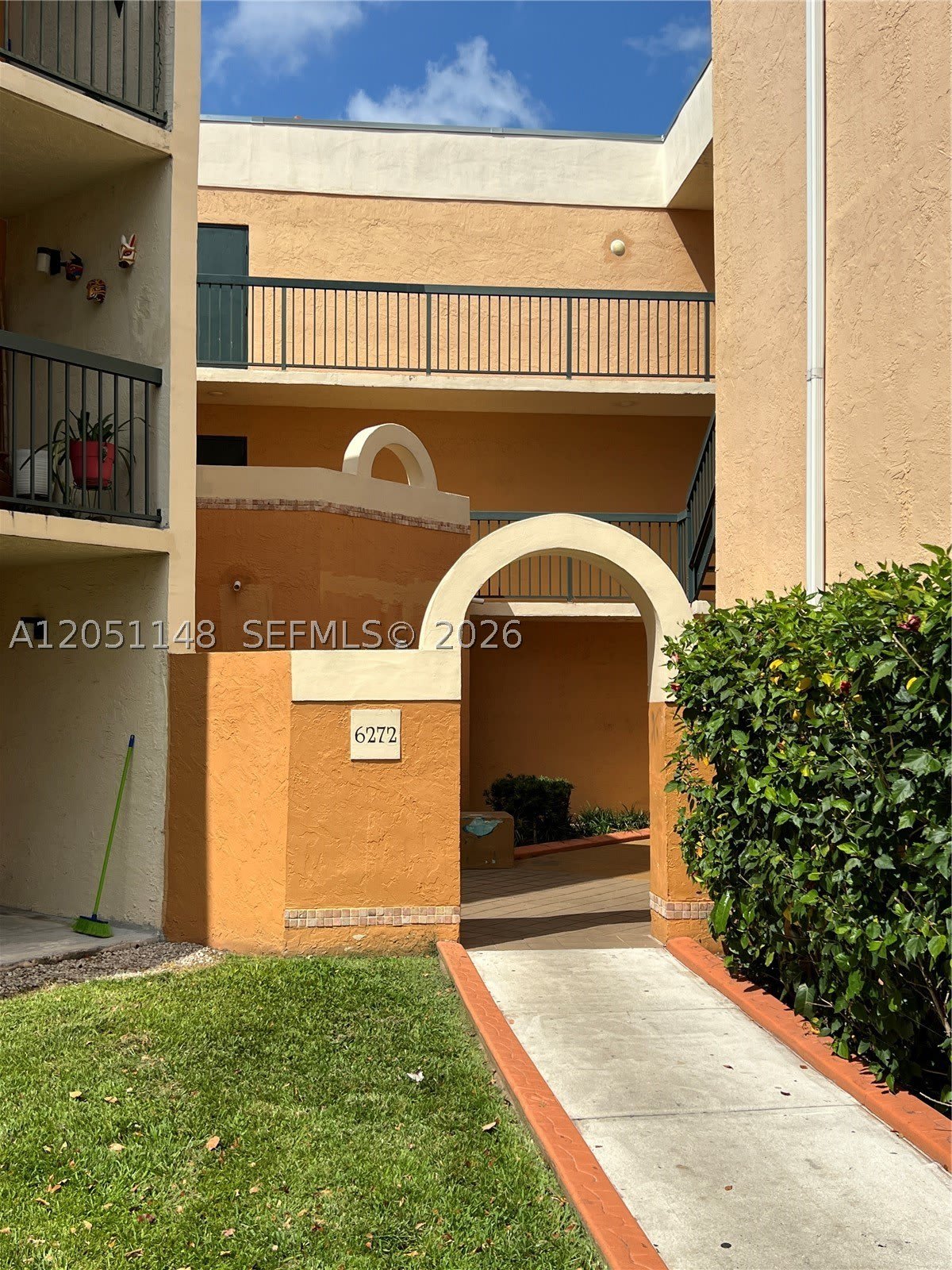 6272 NW 186th St – photo 3