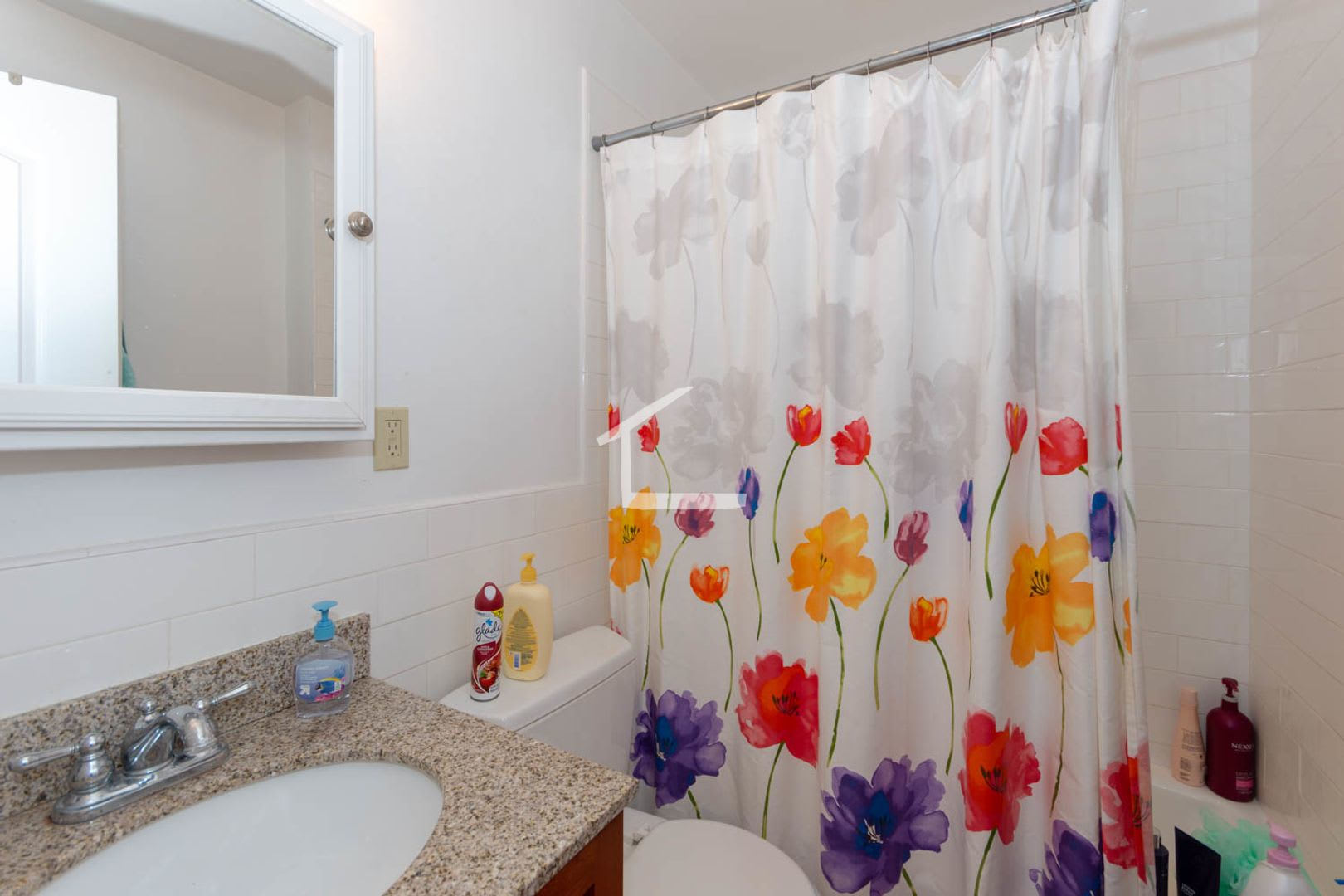 Awesome 4 bed 2 bath in Allston – photo 5