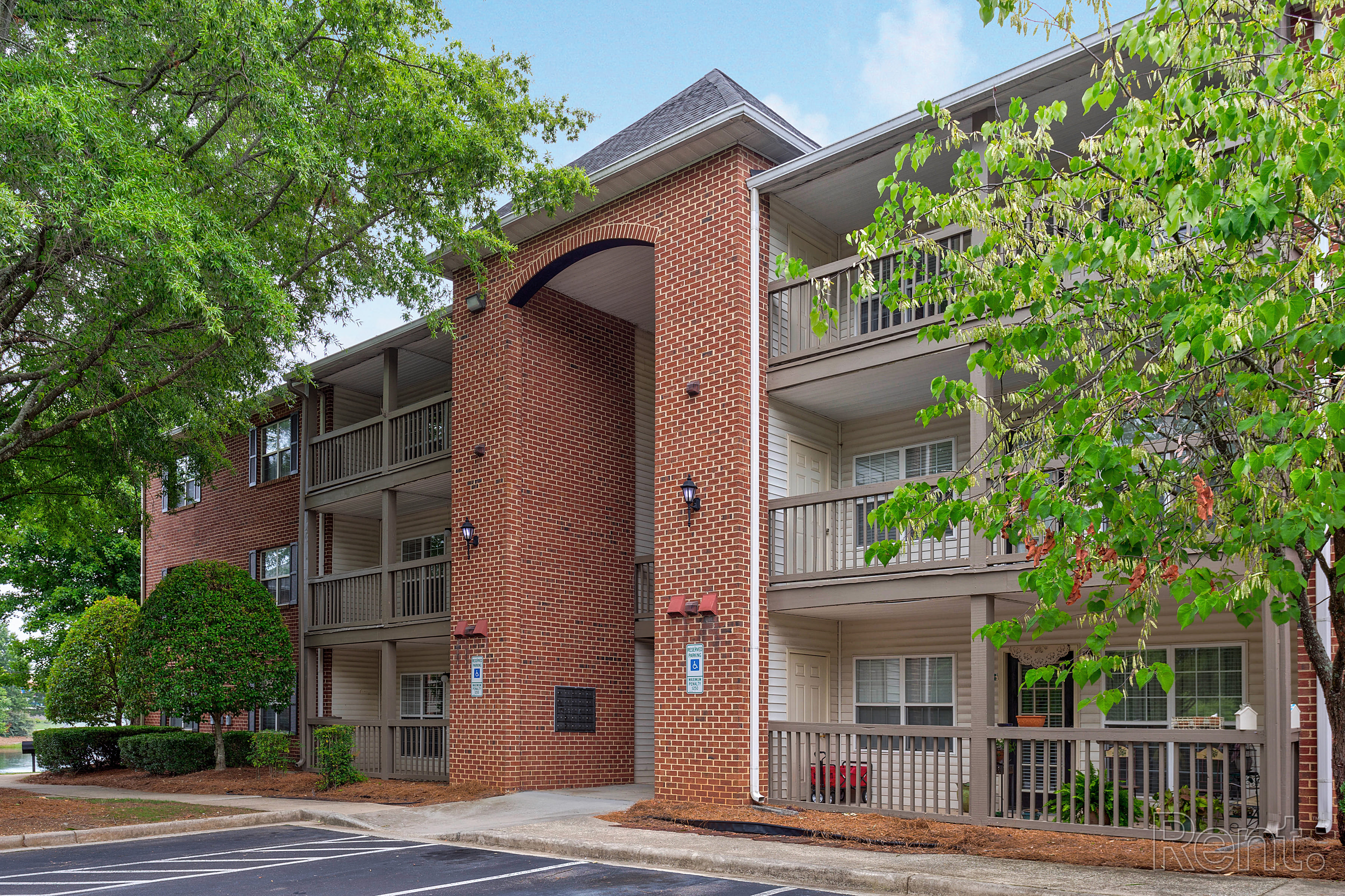 Deep River Pointe – photo 1