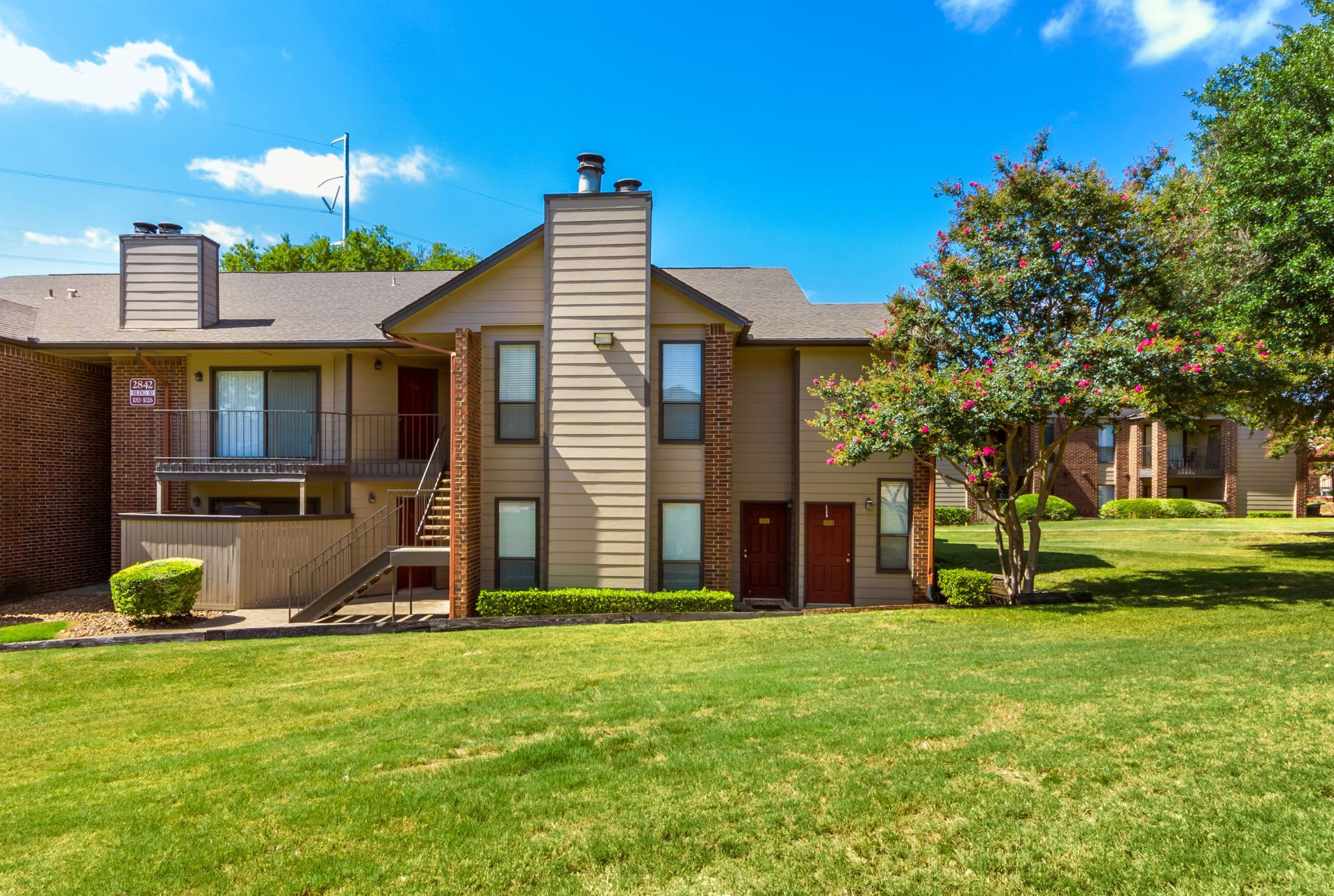 Valley Creek Apartments – photo 4