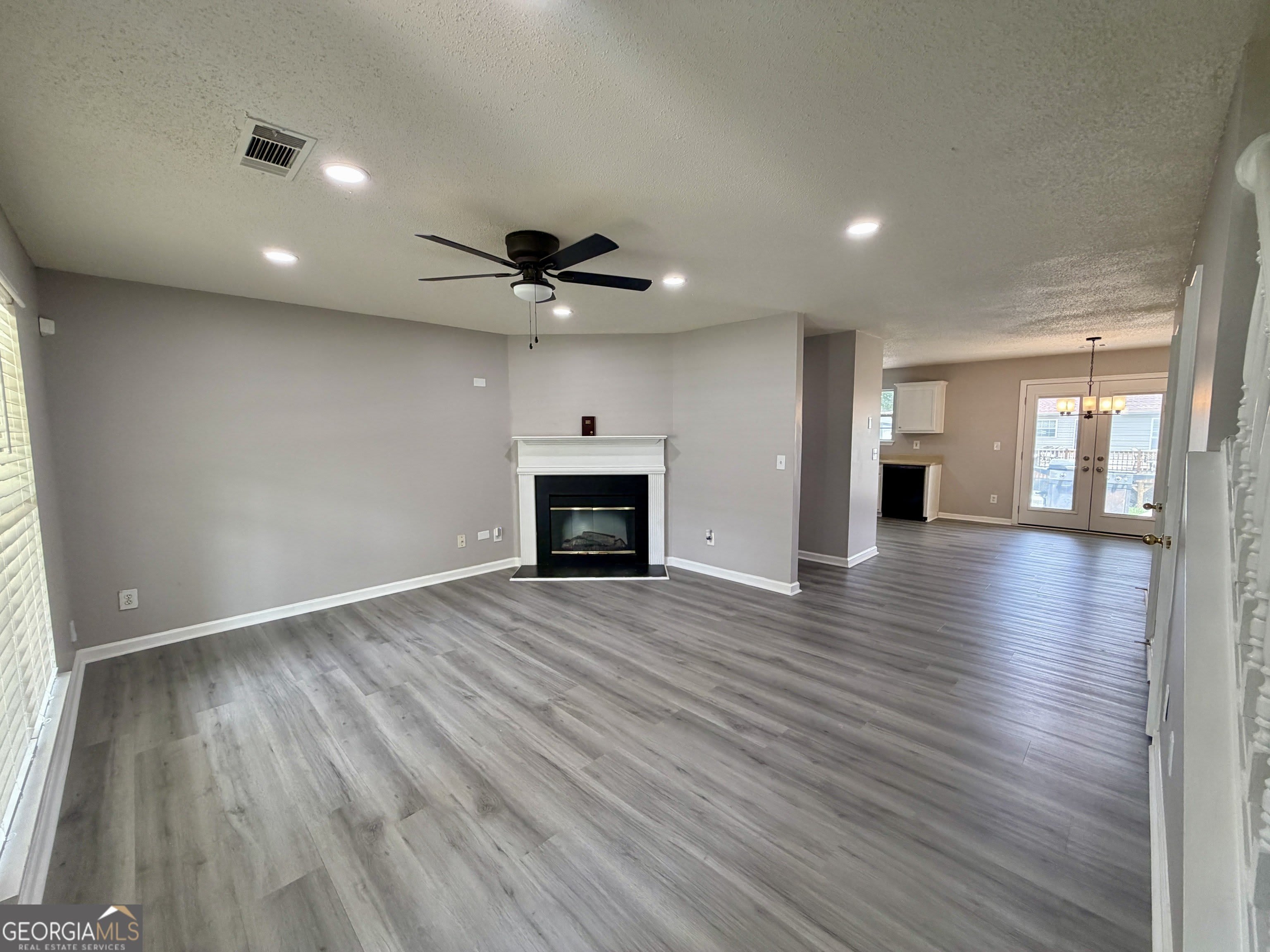 3354 Waggoner Lane – photo 2