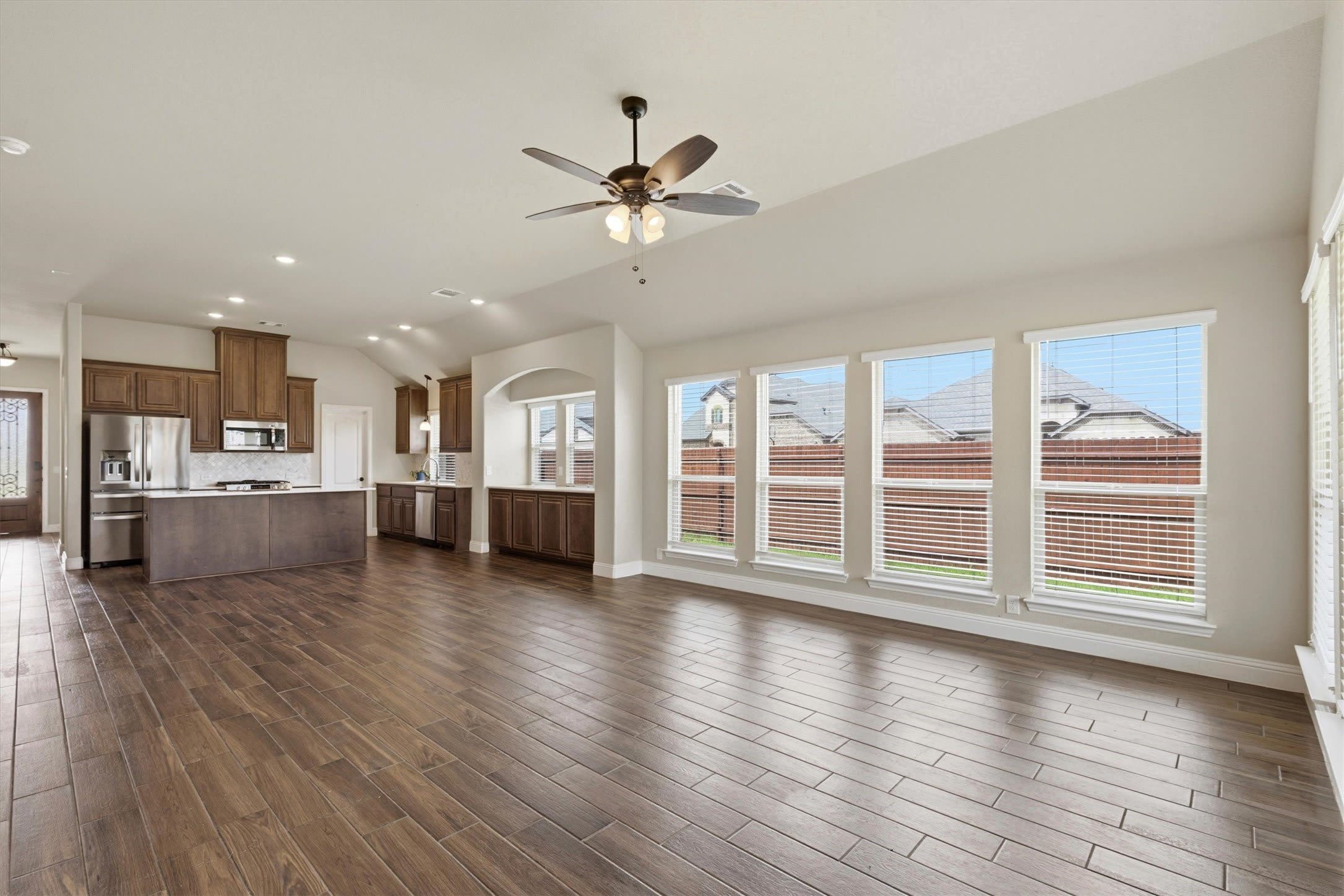 314 Brooklyn Lane – photo 2