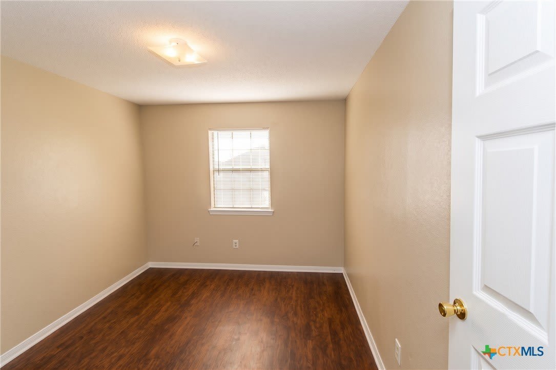 304 Erby Avenue – photo 5