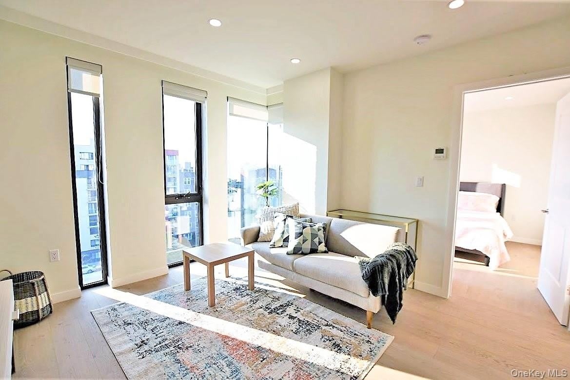 41-26 44th Street – photo 4