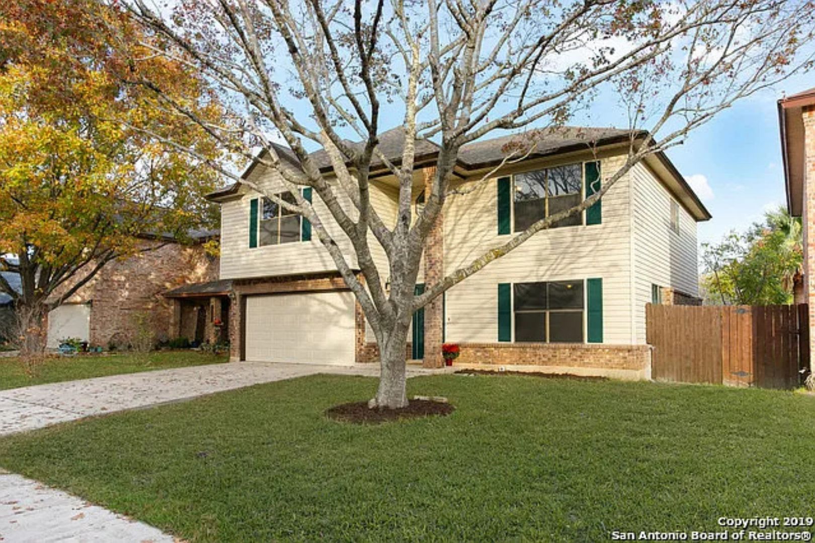 Welcome home to this charming two-story home nestled in the highly desirable Regency Meadow – photo 2