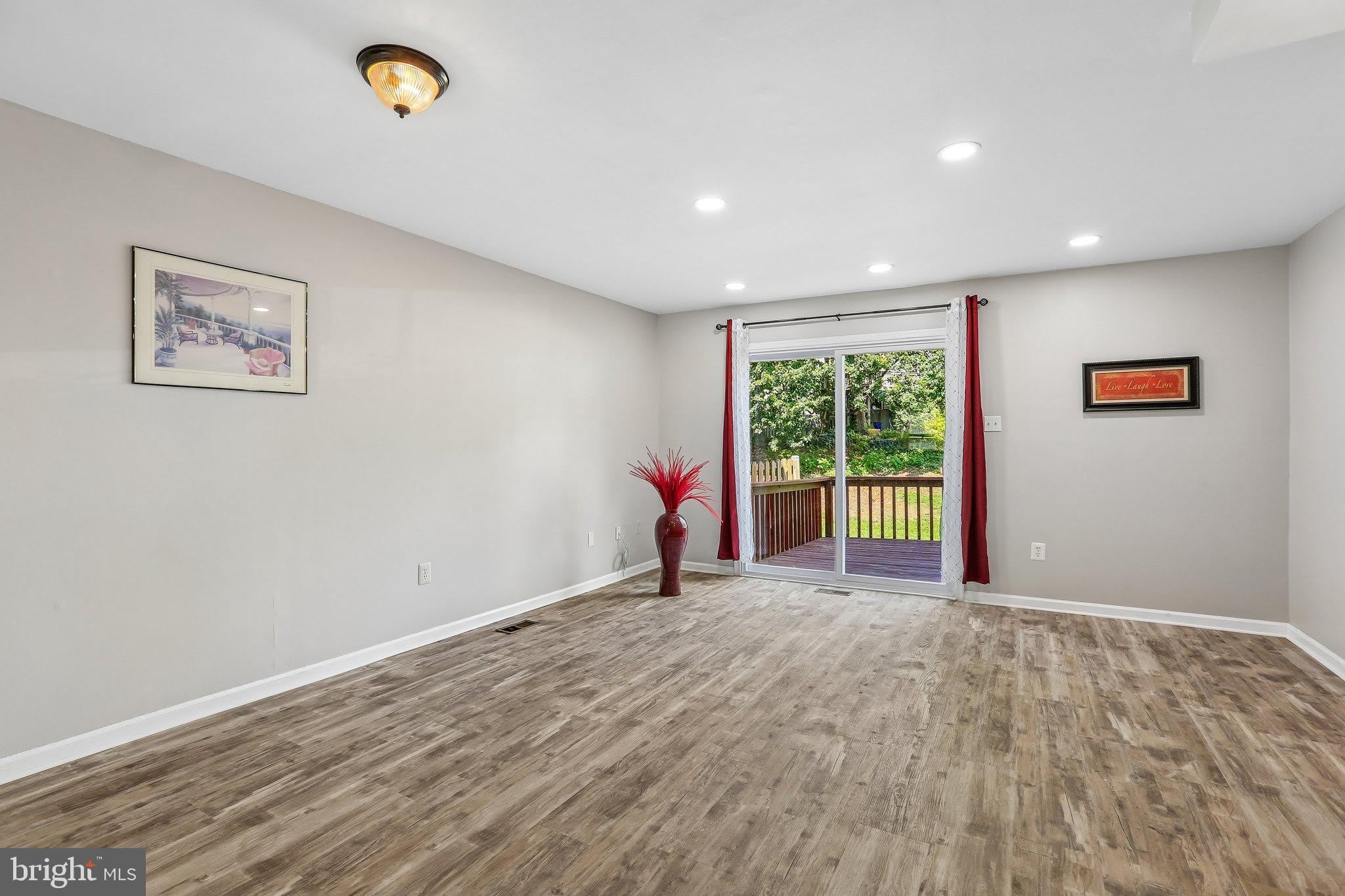 8134 ASPENWOOD Way – photo 2