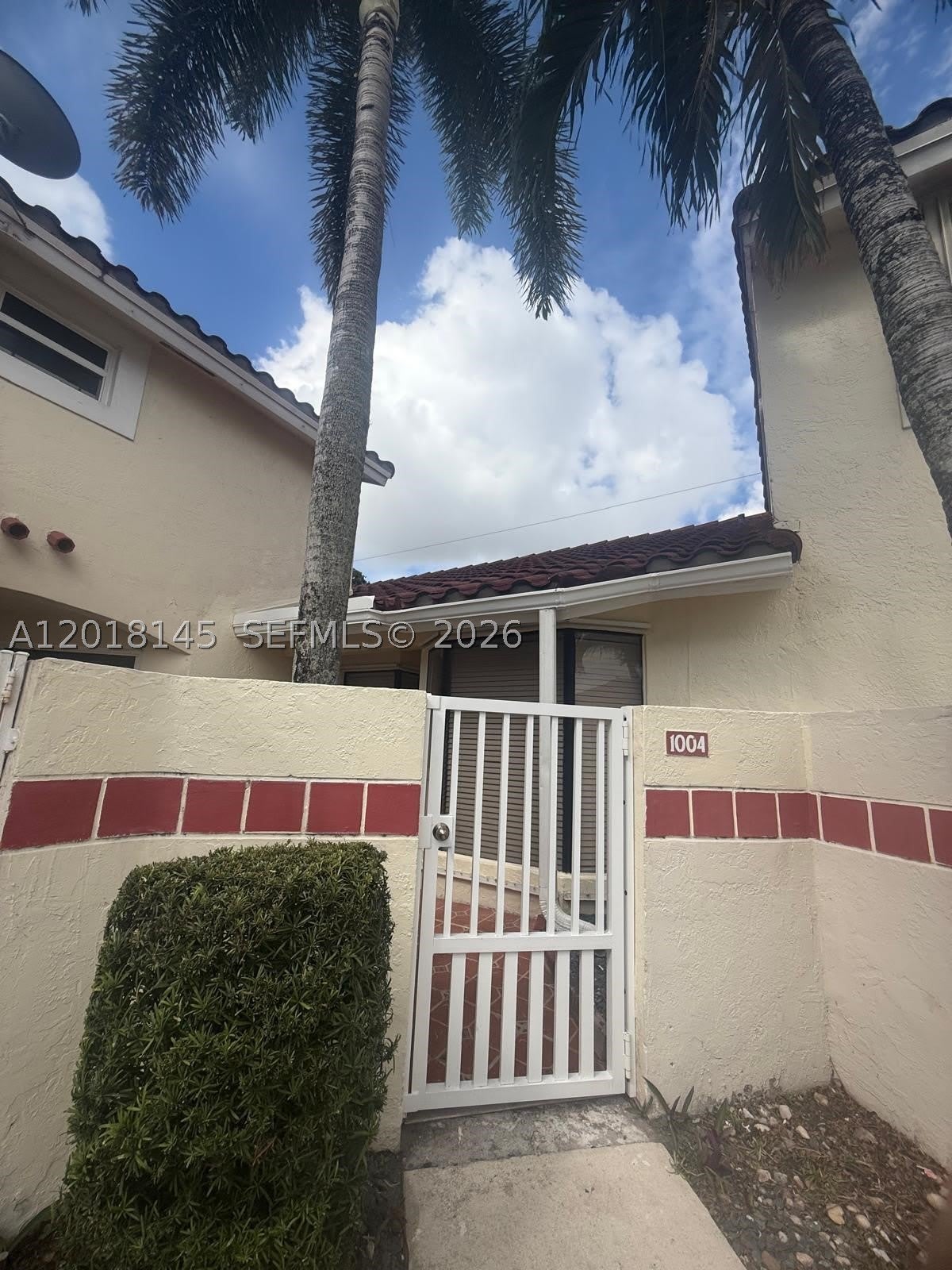 1004 San Remo Cir – photo 1