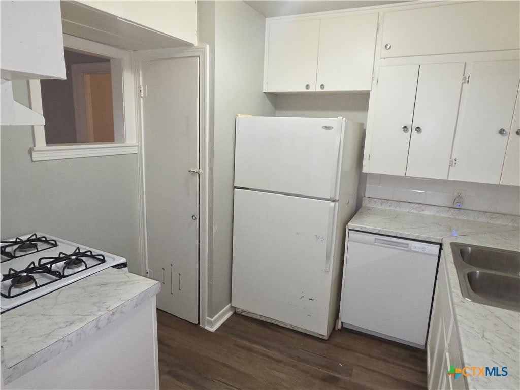 921 Duval Court – photo 5