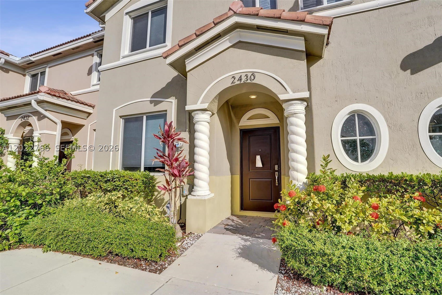 2430 SE 10th Ct – photo 3