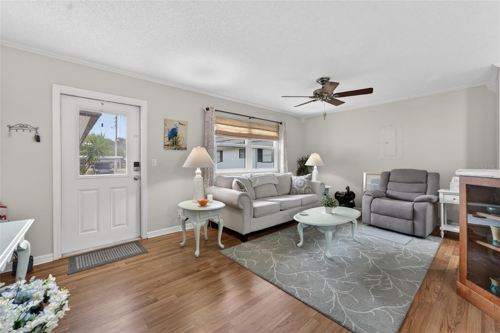 301 KINGS Boulevard – photo 5