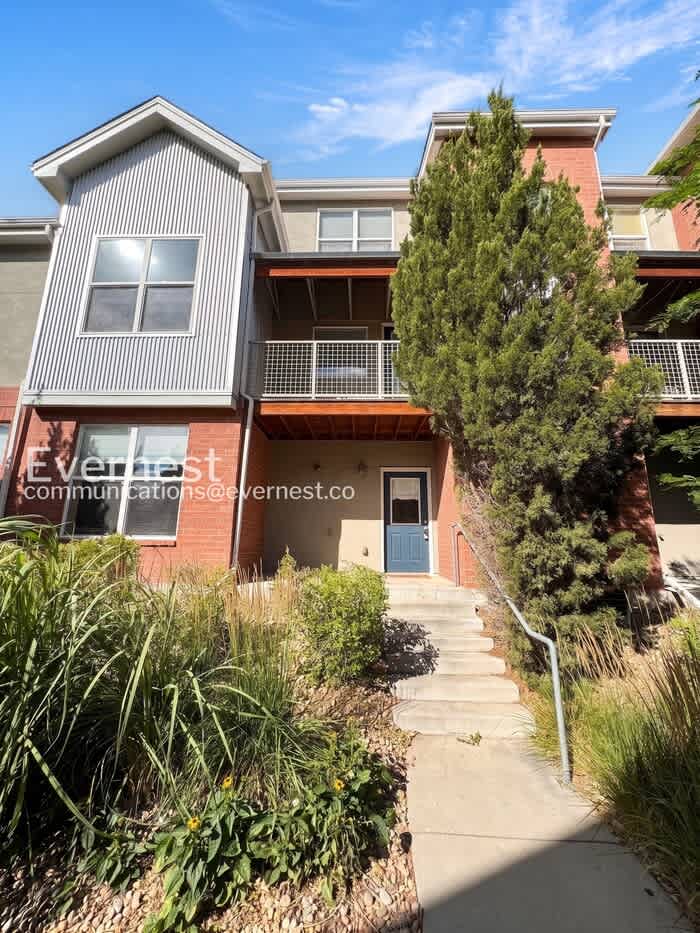 84 Spruce Street – photo 1