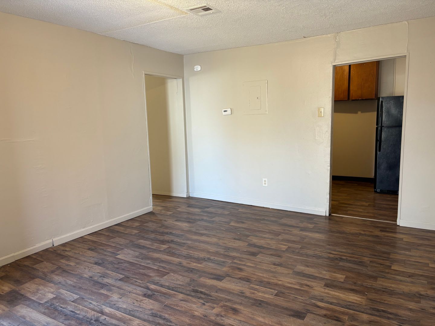 2 Bedroom / 1 Bath House – photo 3