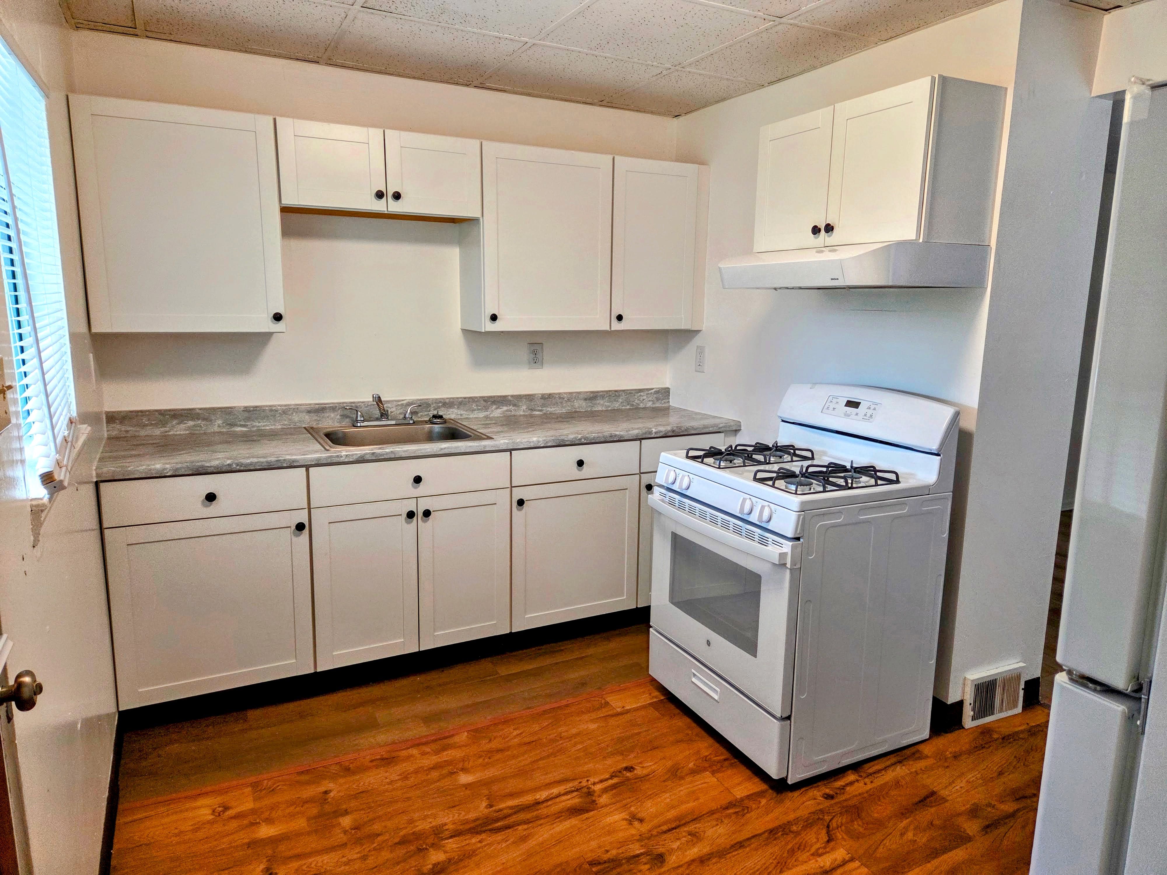 705 Russellwood Avenue – photo 1