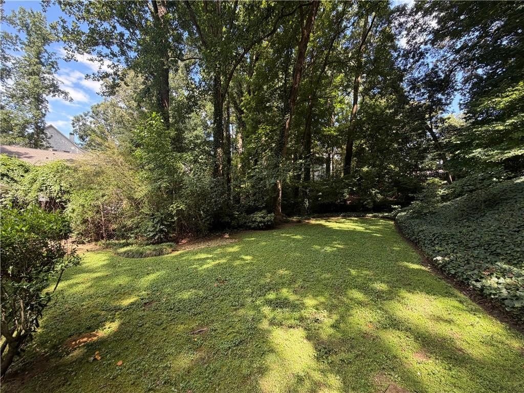 6651 Castleton Drive – photo 4