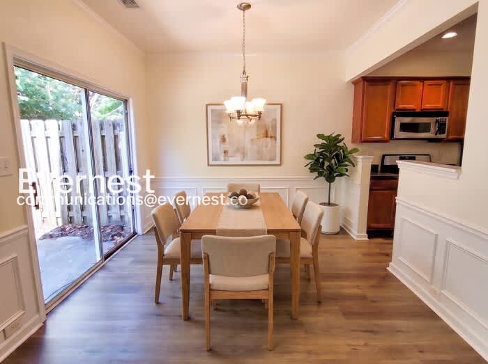 4926 Berkeley Oak Circle – photo 5