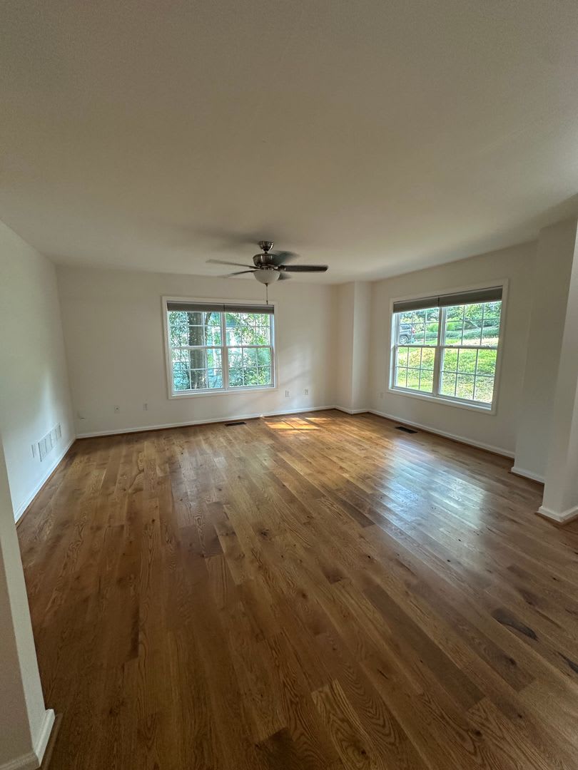 Normaltown Move In Ready Shorter Lease Terms Available – photo 3