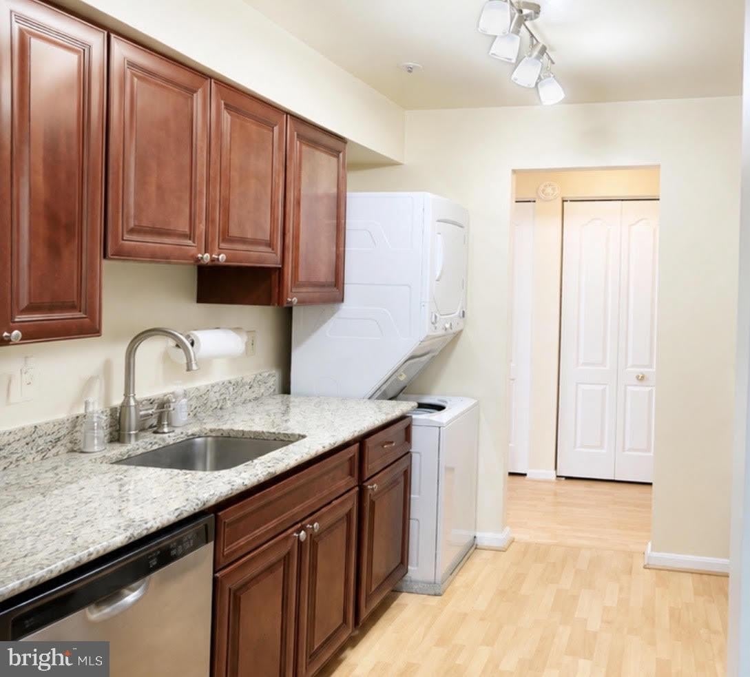 8605 FALLS RUN Road NE – photo 3