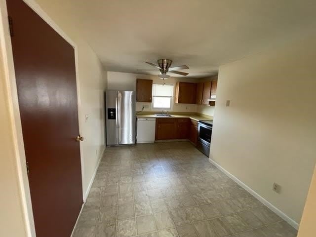 591 Amory Street – photo 4