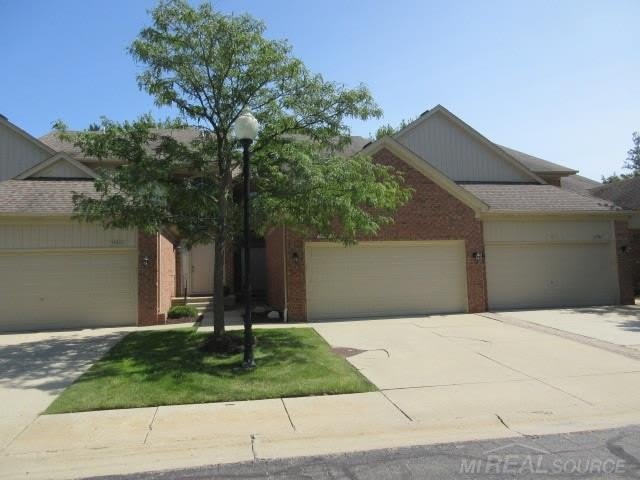 55302 Boardwalk Lane – photo 2