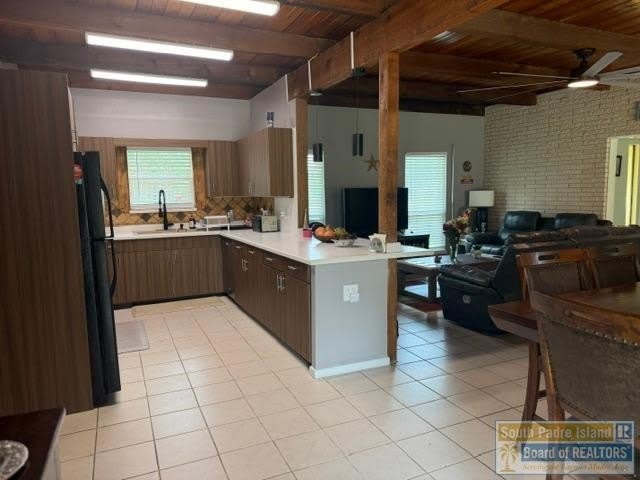 1025 Beach Blvd – photo 5