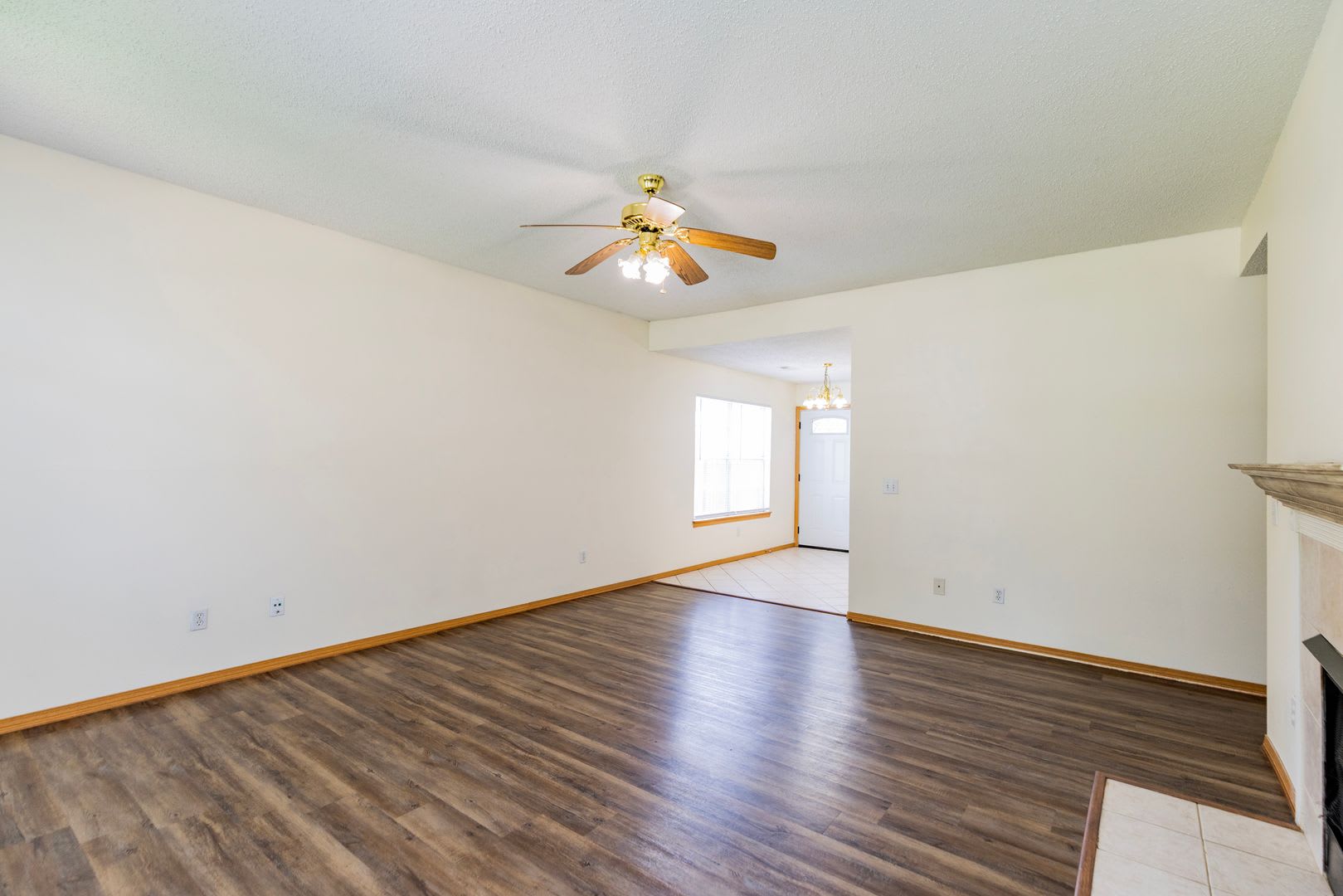 ***1502 Cresent*** – photo 4