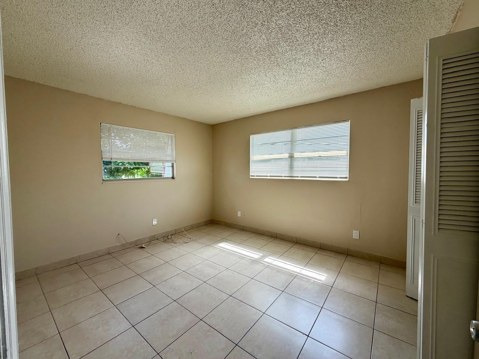 1920 NW 58th Terrace – photo 3