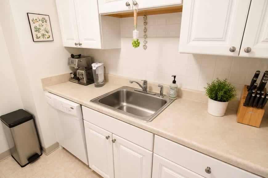 80 Pleasant St. – photo 4