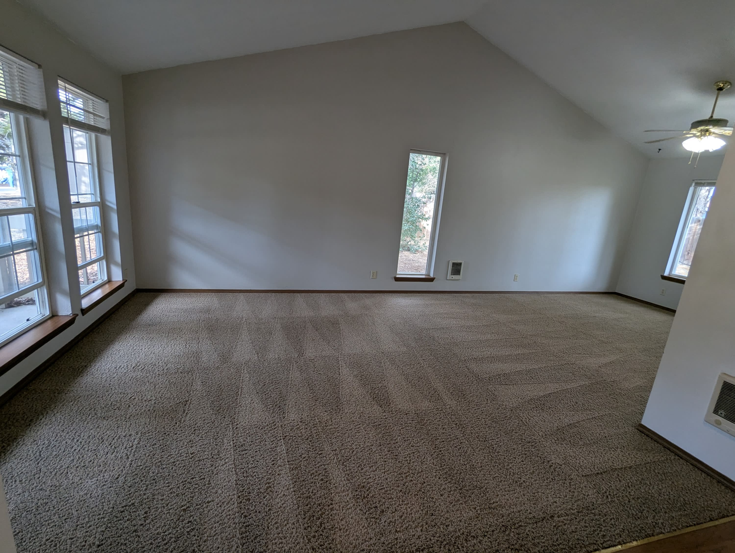 1870 Northeast Monroe Avenue – photo 4