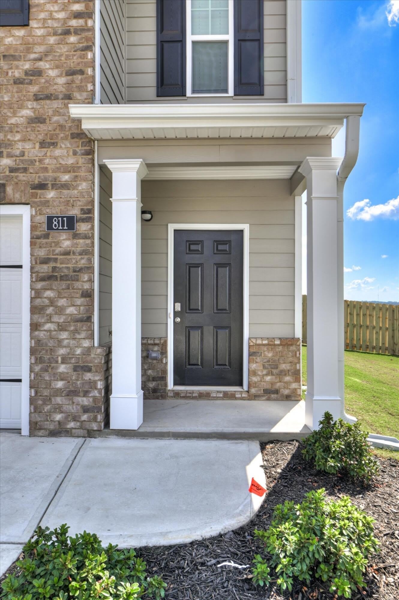 811 Grovebury Court – photo 2