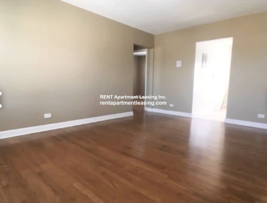 7626-7632 N Milwaukee Ave – photo 2