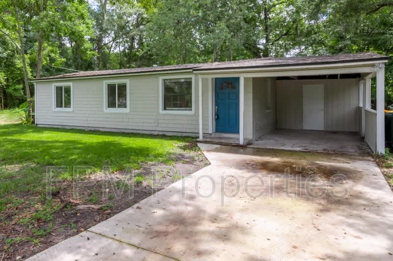 7832 Newton Rd – photo 1