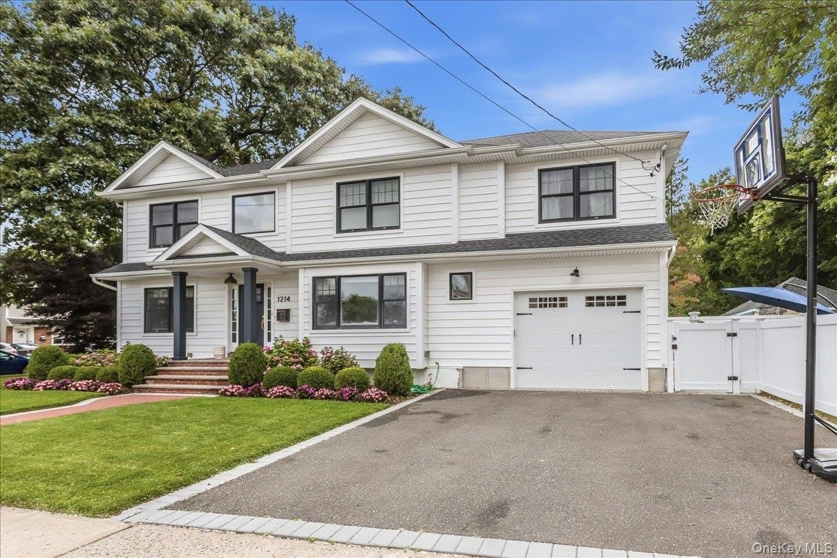 1214 Maple Avenue – photo 2