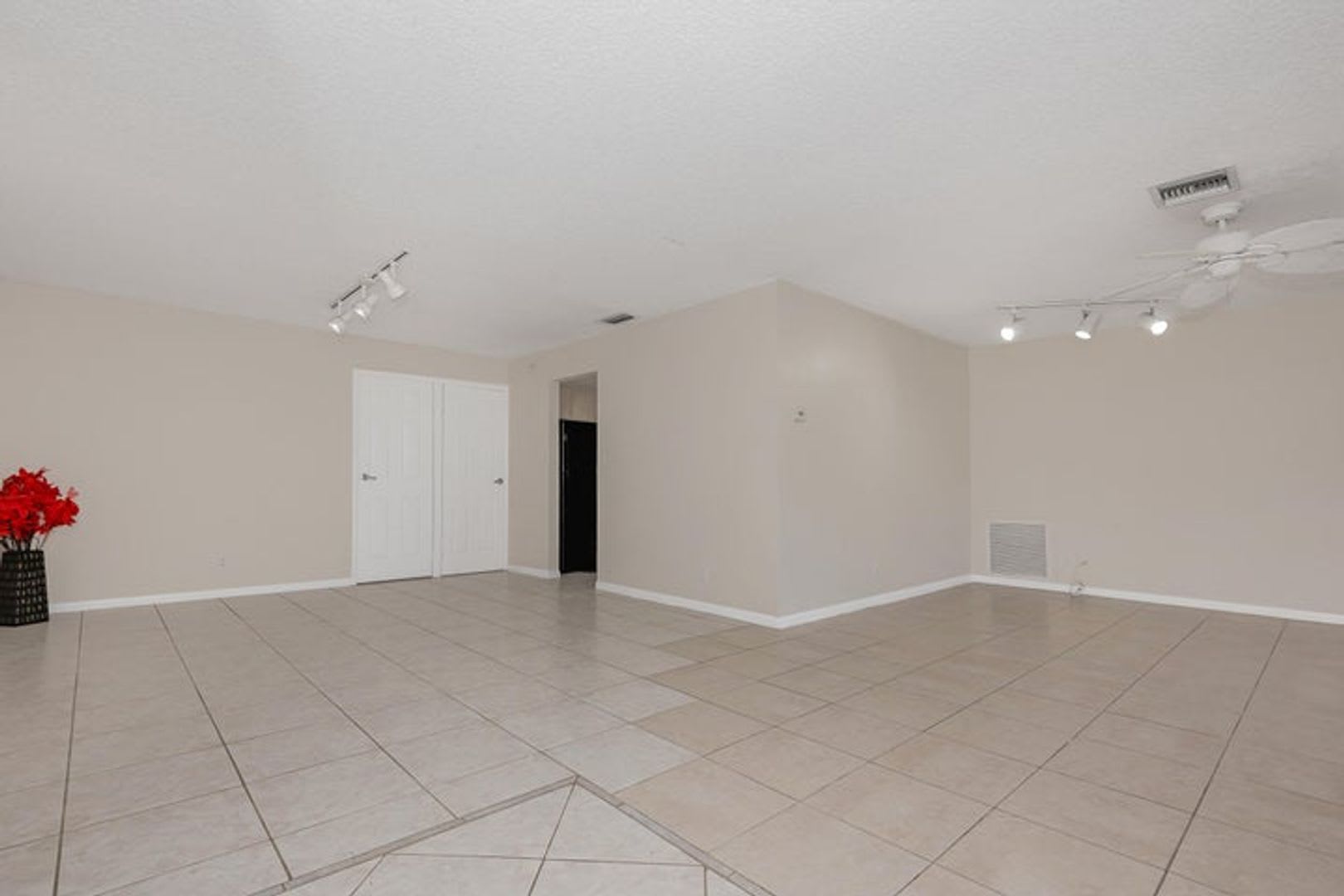 2831 NW 51ST Terrace, Margate, FL 33063 – photo 4