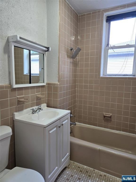 101-105 Page Avenue – photo 2