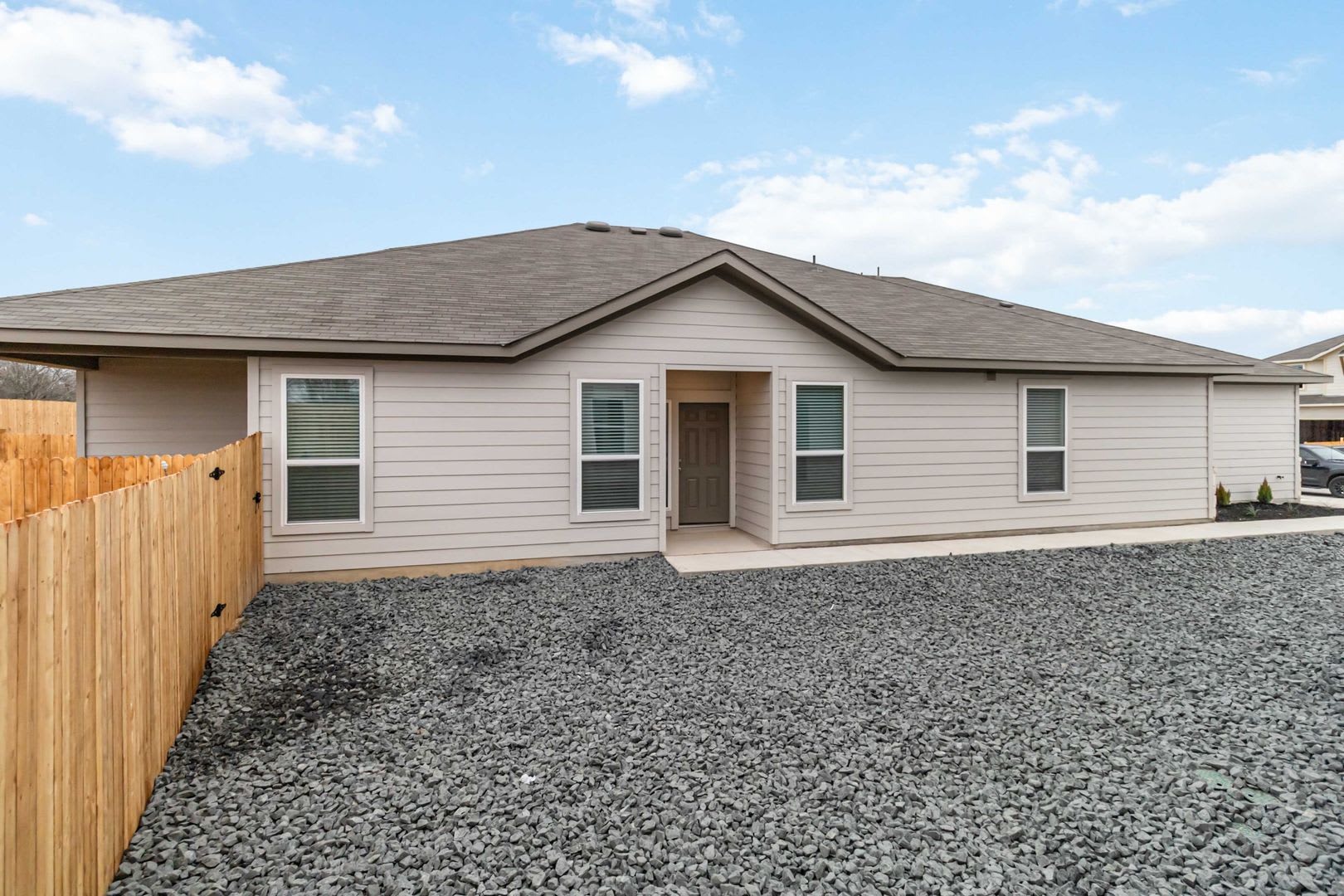 6 Weeks Free Move-In Special! Brand New 3 Bed / 2 Bath Home – Modern Kitchen + Private Yard – photo 4