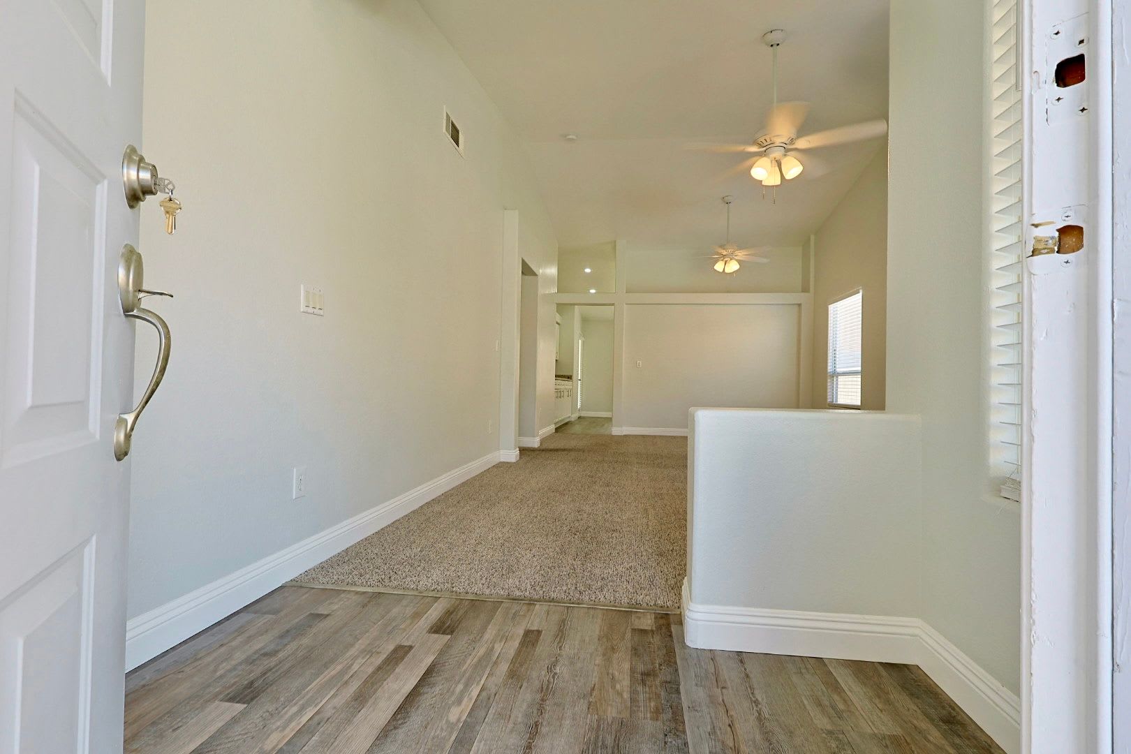 Charming Single Story Home With 3 Car Garage Great Location 500 Off First Full Month S Rent If Leased By 9 15 – photo 5
