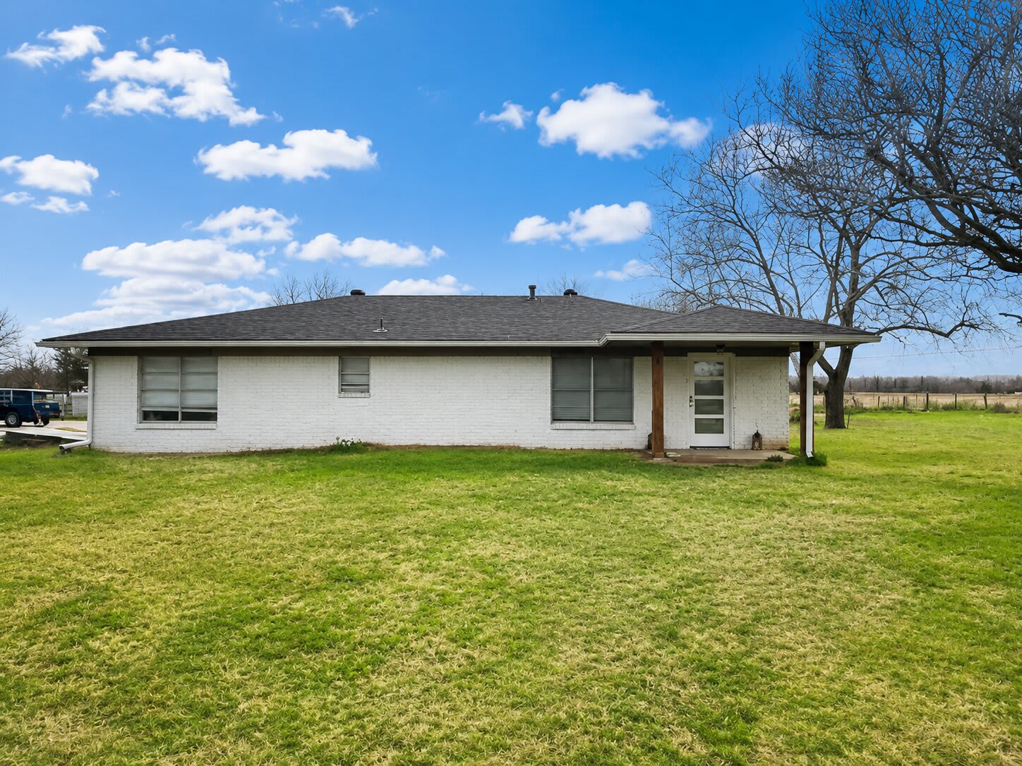 5283 Carpenters Bluff Road – photo 1