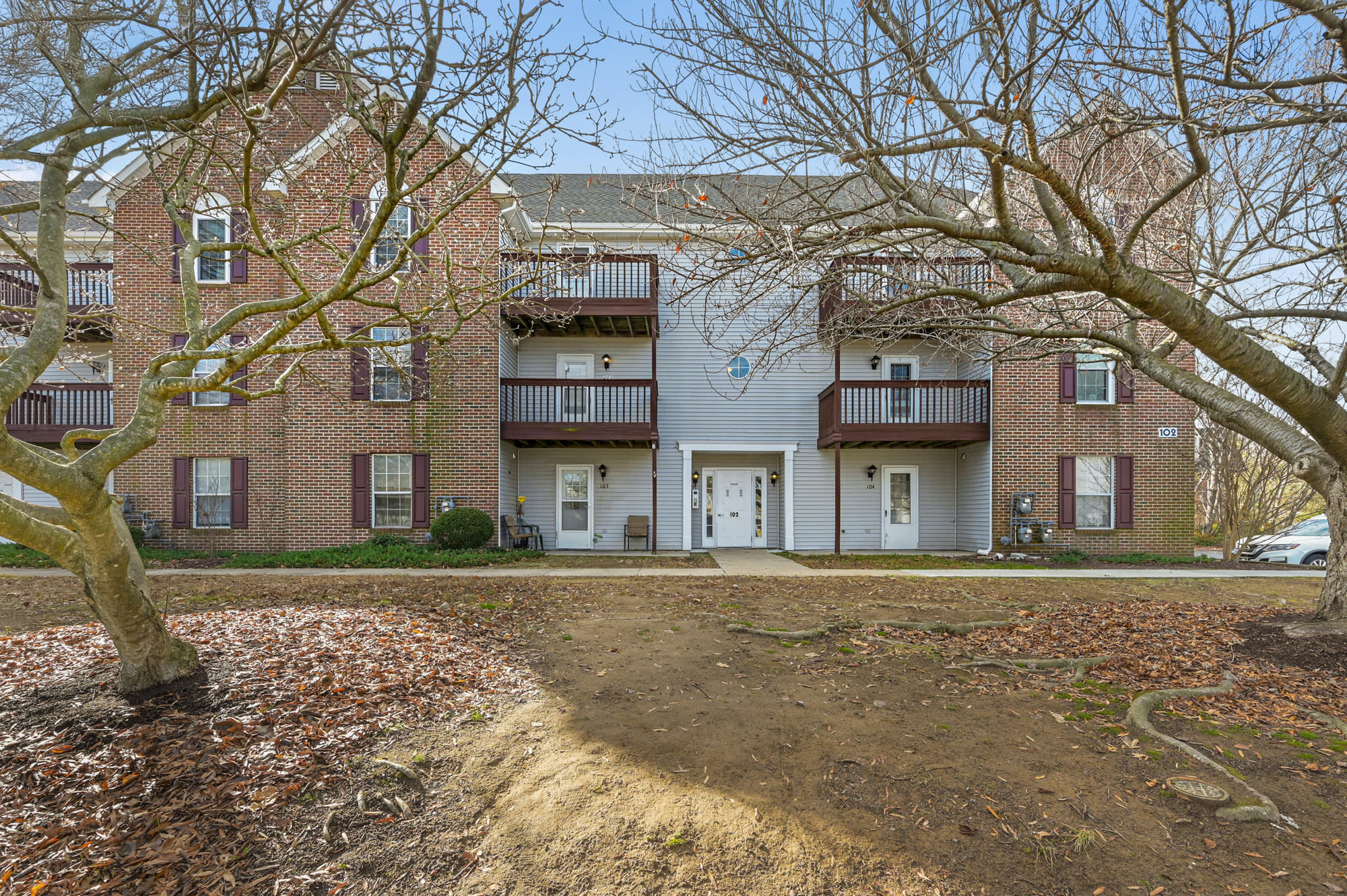 102 North Caroline PlaceUnit 201 – photo 2